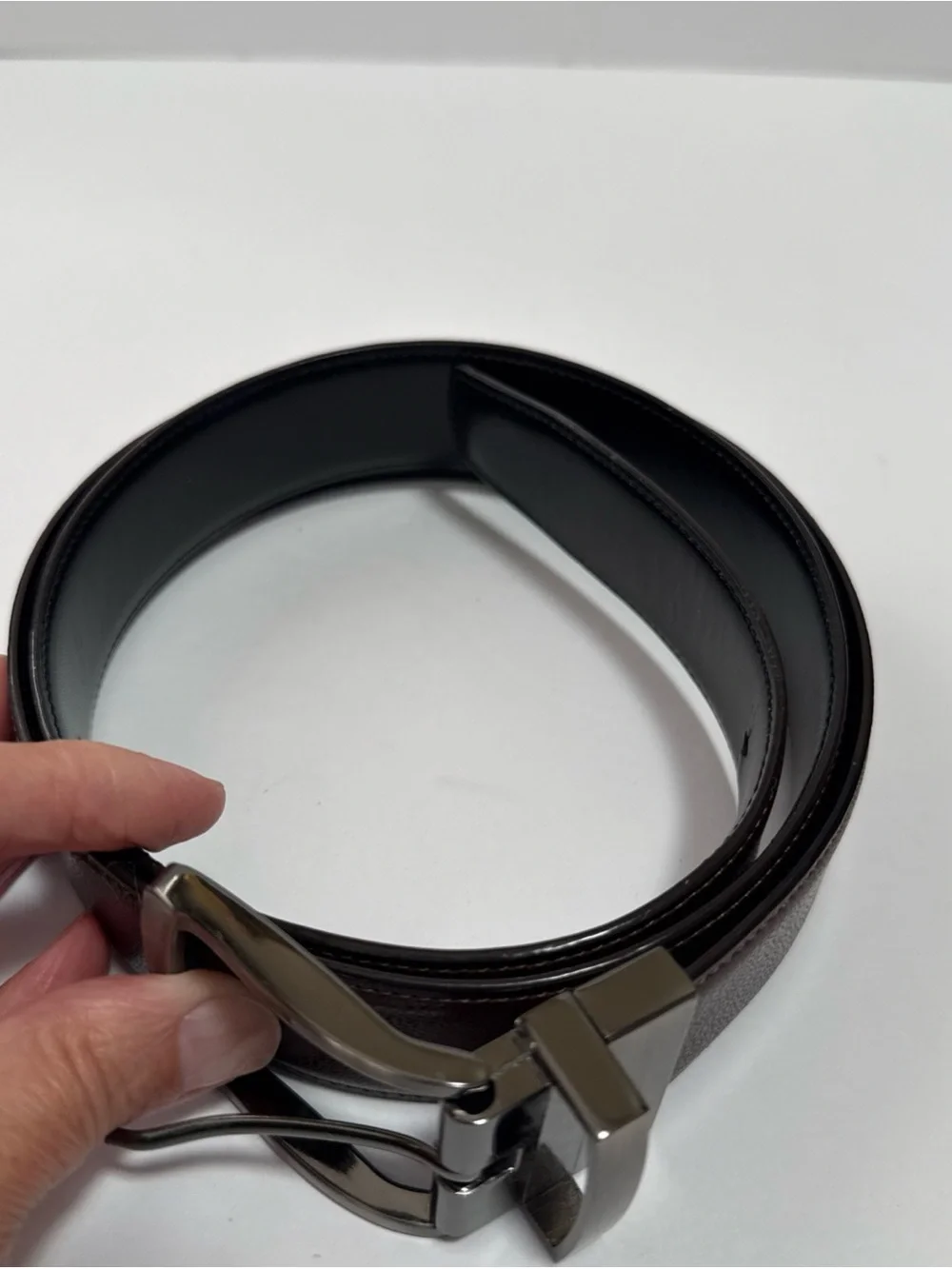 Men's Perry Ellis Leather reversible Belt 32 Brushed Metal Buckle black/brown